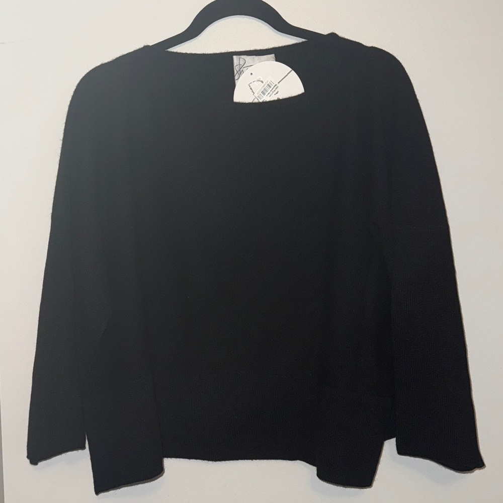 Shi Black 100% Cashmere Sweater